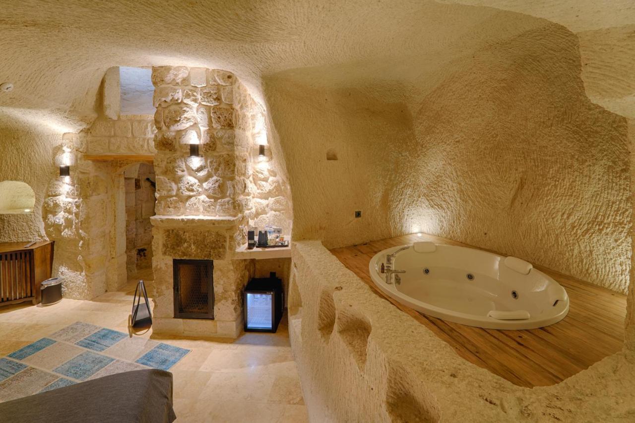 Luvi Cave